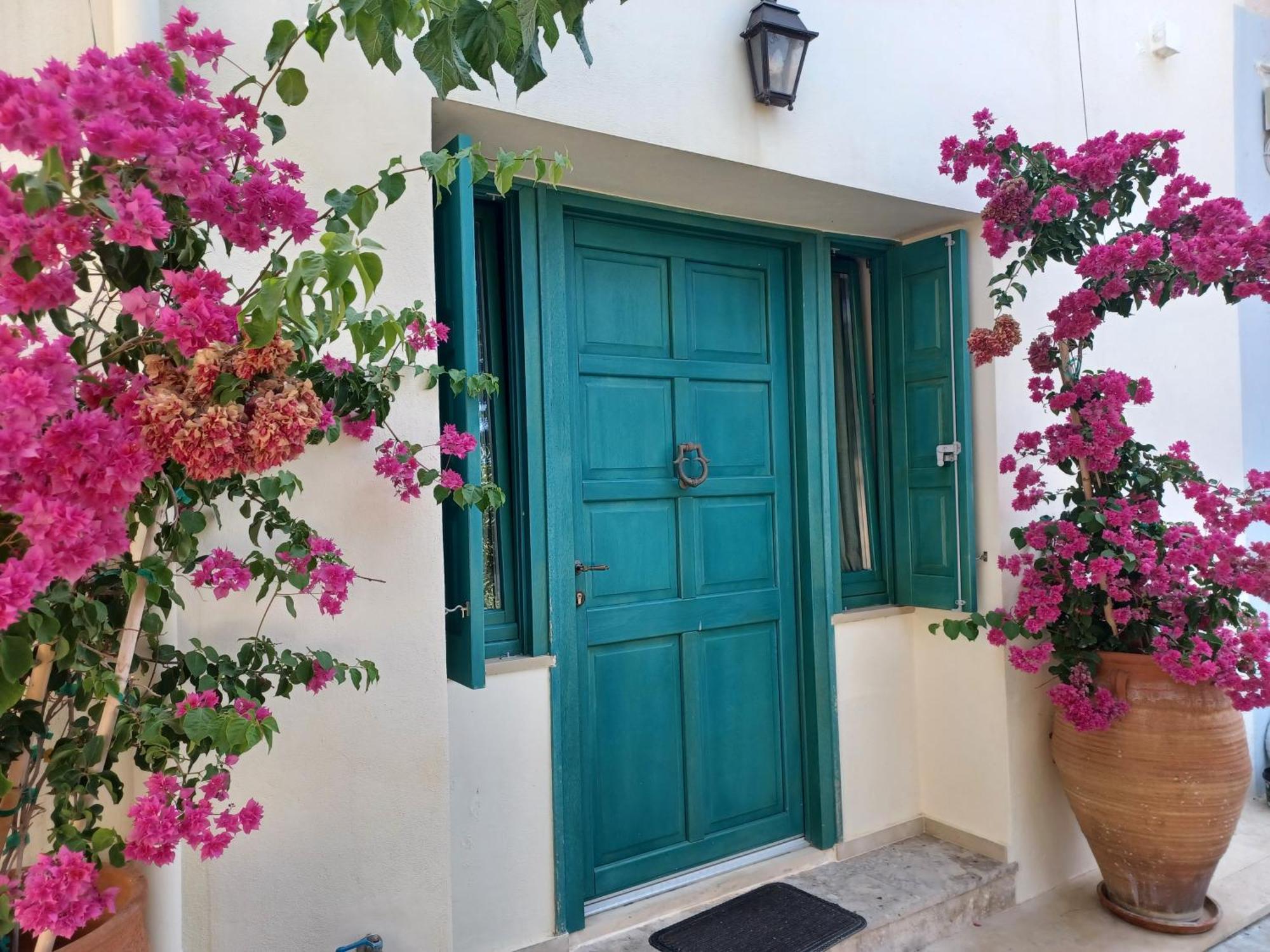 Villa Aposperitis Panormos (Crete)